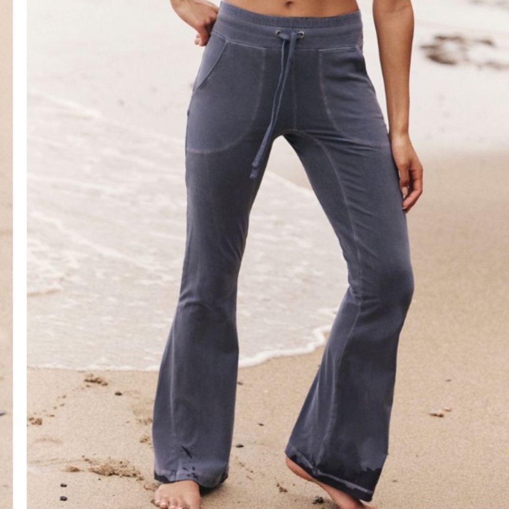 FP Movement New FLow Flares XS Blue